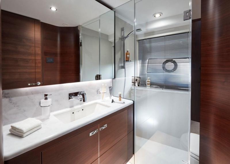 S78 2021 80' 11" PRINCESS YACHTS