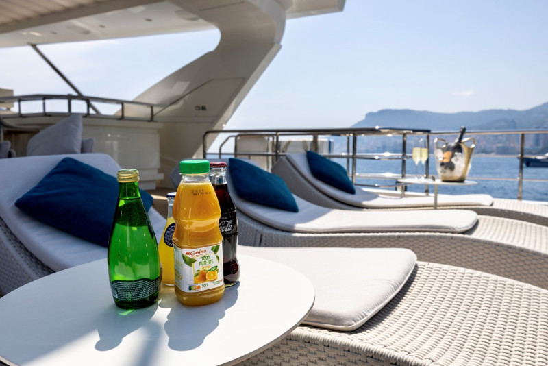 95 RPH 2017 93' 11" AZIMUT YACHTS