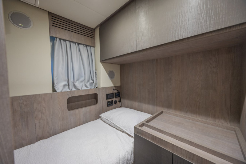 S8 2023 80' 0" AZIMUT YACHTS