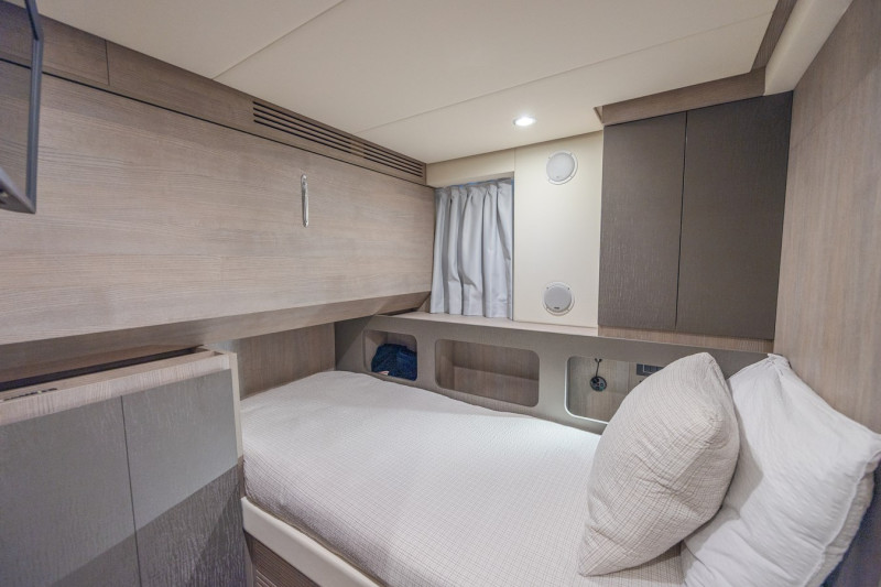 S8 2023 80' 0" AZIMUT YACHTS