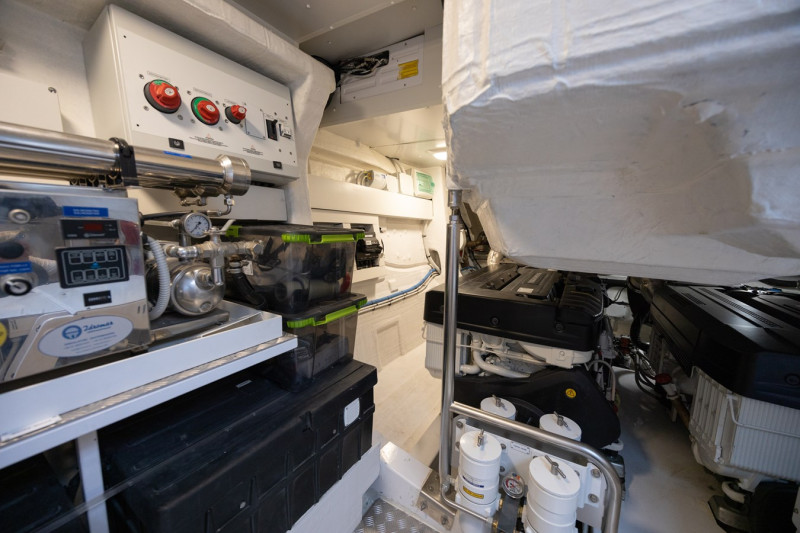 S8 2023 80' 0" AZIMUT YACHTS