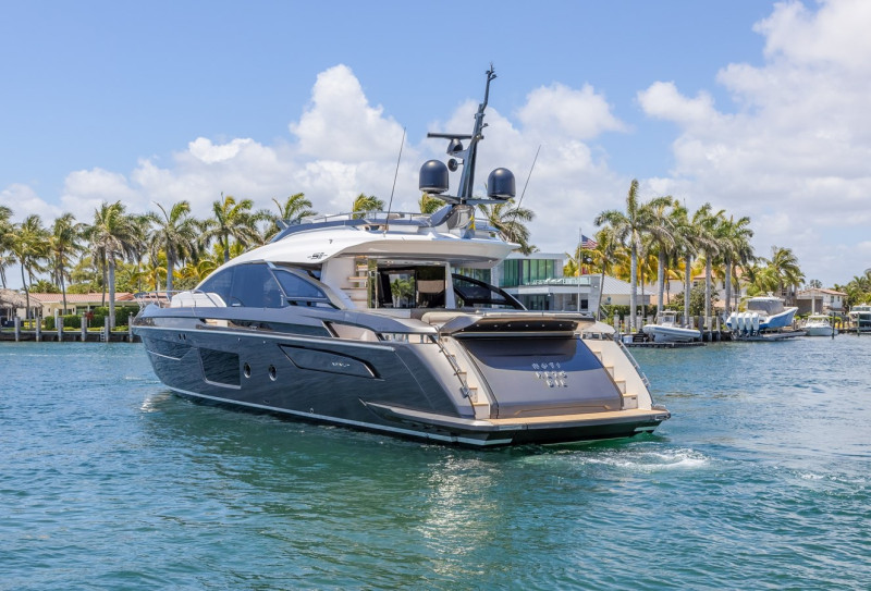 S8 2023 80' 0" AZIMUT YACHTS