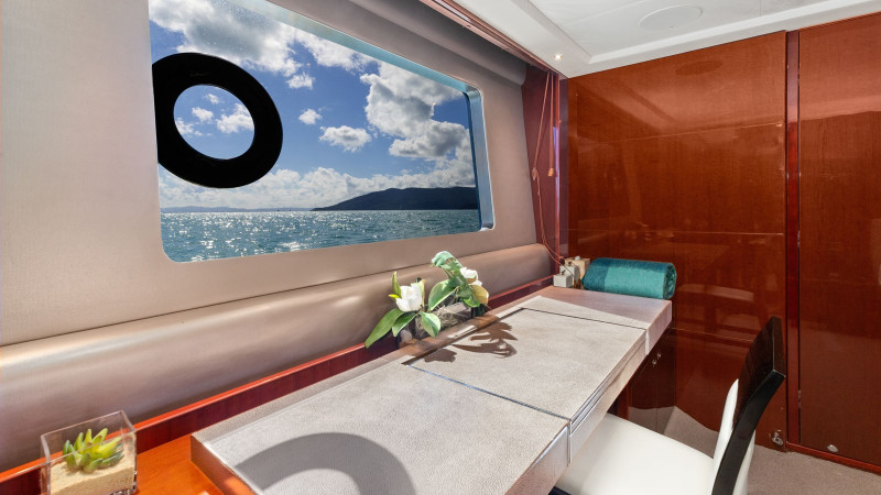 P72 2014 73' 9" PRINCESS YACHTS