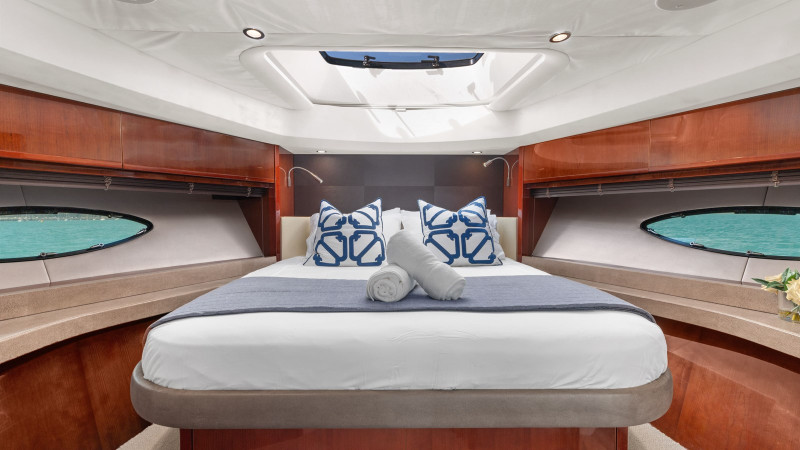 P72 2014 73' 9" PRINCESS YACHTS