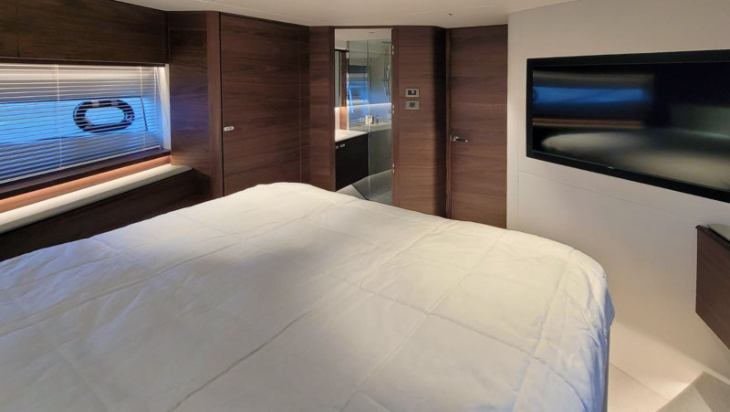 2024 72' 0" PRINCESS YACHTS