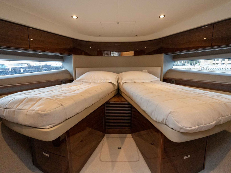 2024 47' 1" PRINCESS YACHTS