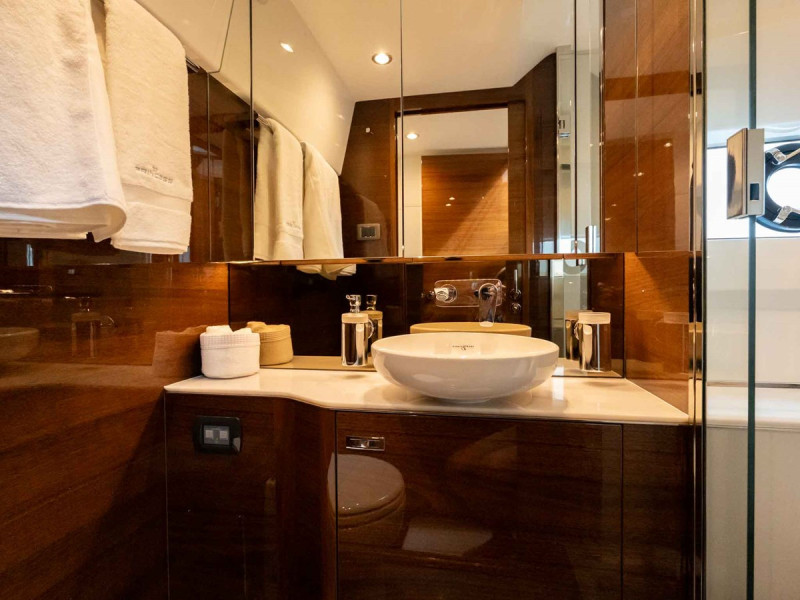 2024 47' 1" PRINCESS YACHTS