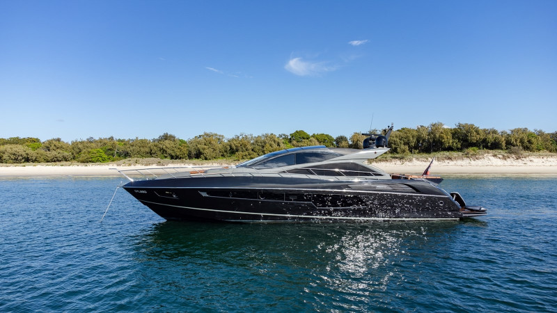 PREDATOR 68 2013 71' 2" SUNSEEKER