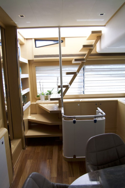 800 2010 81' 0" FERRETTI YACHTS