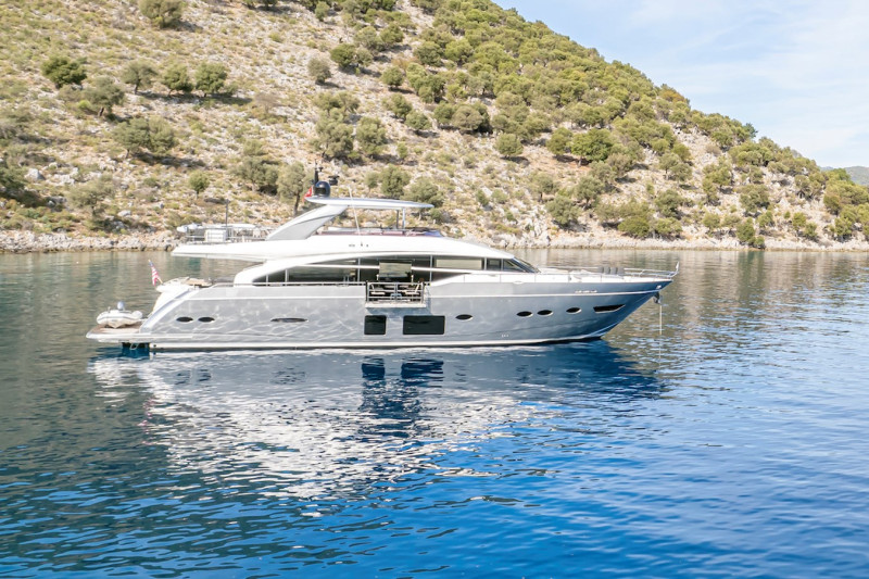 88 MOTOR YACHT 2014 86' 7" PRINCESS YACHTS