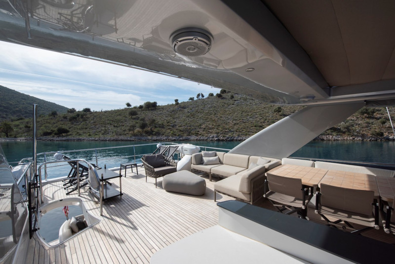 88 MOTOR YACHT 2014 86' 7" PRINCESS YACHTS