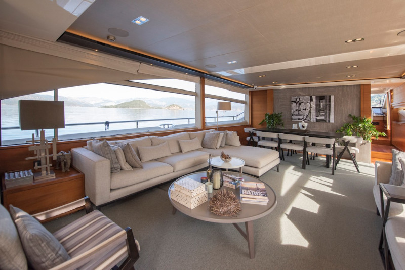 88 MOTOR YACHT 2014 86' 7" PRINCESS YACHTS