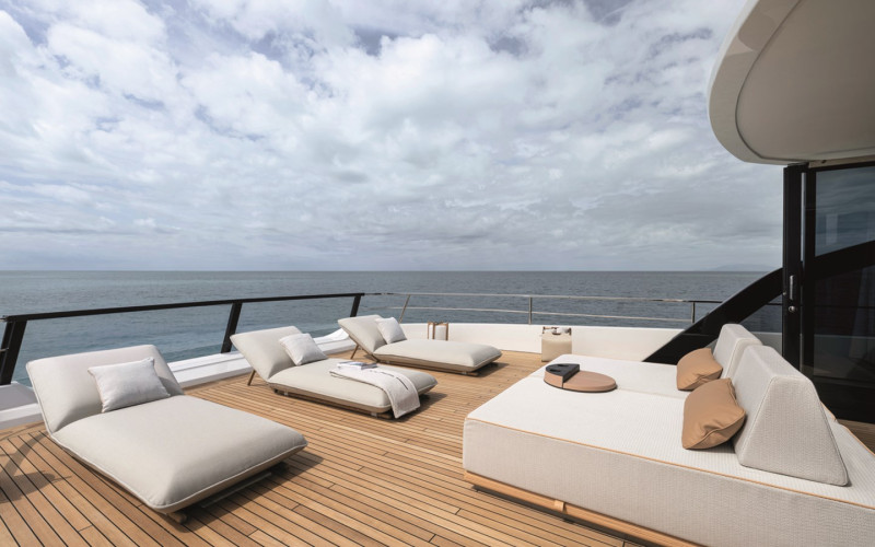 GRANDE 30M 2025 98' 5" AZIMUT YACHTS