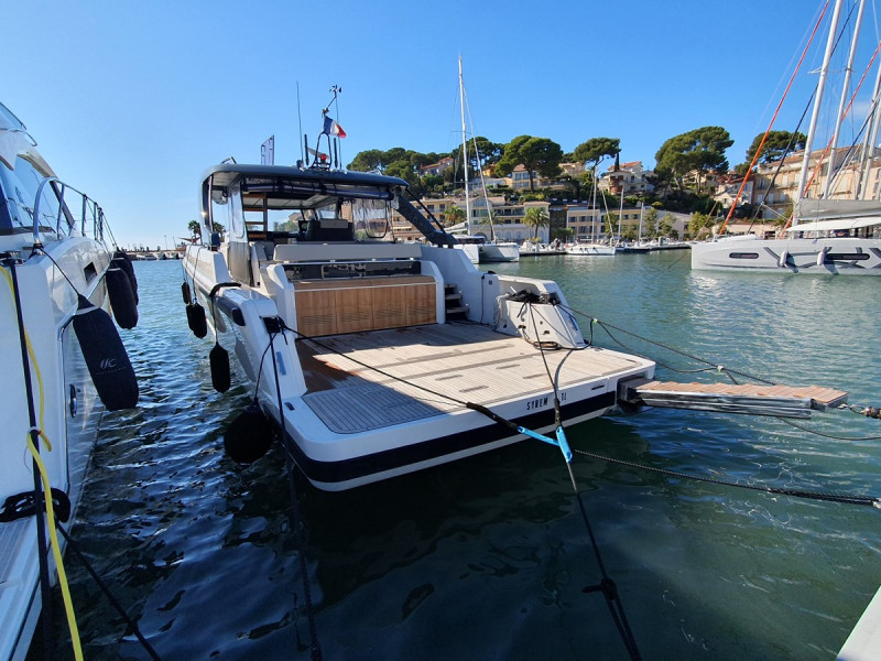 54 2025 54' 4" BLUEGAME