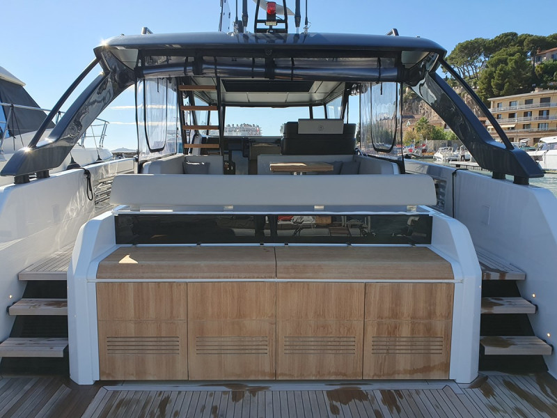 54 2025 54' 4" BLUEGAME