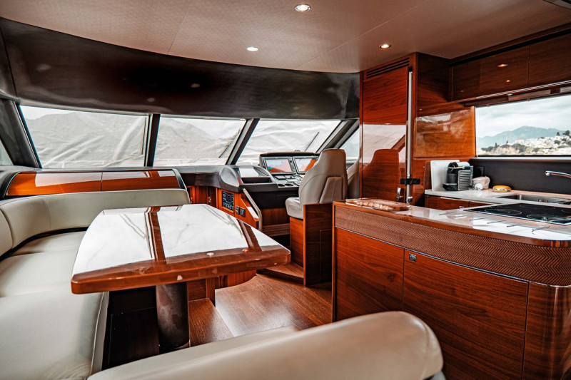 60 2017 PRINCESS YACHTS