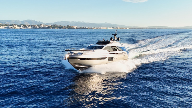 S8 2023 80' 10" AZIMUT YACHTS