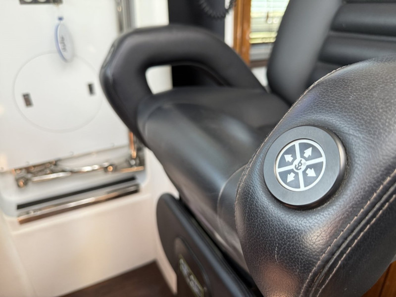 2011 73' 10" SUNSEEKER