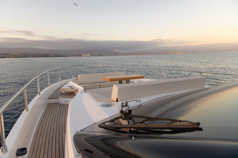 720 2022 68' 8" FERRETTI YACHTS