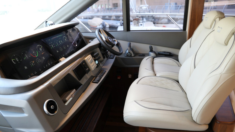  PRINCESS F55 2024 56' 7" PRINCESS YACHTS