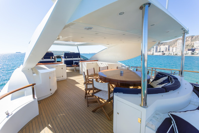 2010 106' 0" ASTONDOA