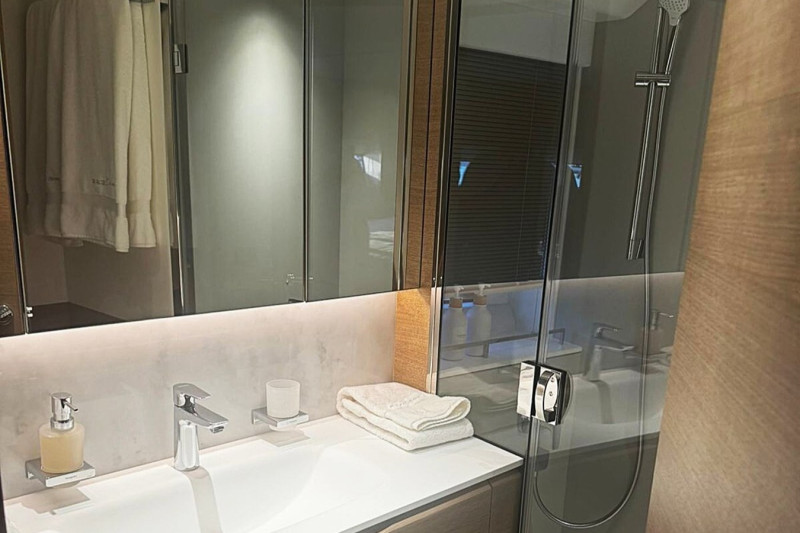 PRINCESS Y72 2025 PRINCESS YACHTS