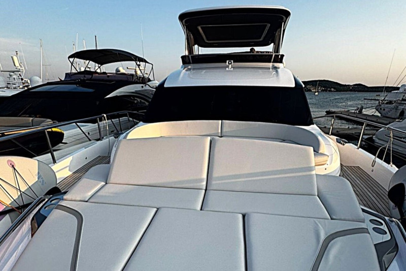 PRINCESS Y72 2025 PRINCESS YACHTS