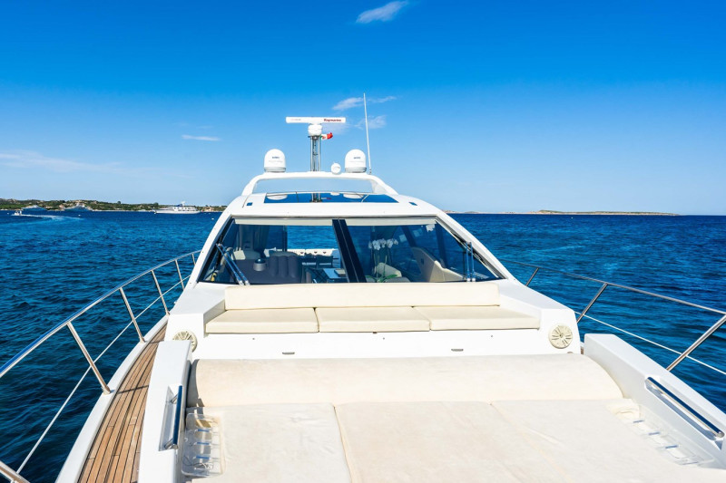 AZIMUT 55S 2015 54' 6" AZIMUT YACHTS