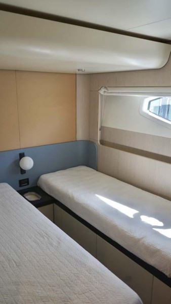 78 FLY 2023 78' 9" AZIMUT YACHTS