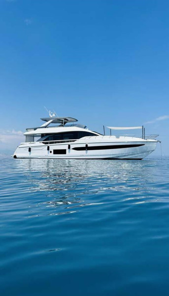 78 FLY 2023 78' 9" AZIMUT YACHTS