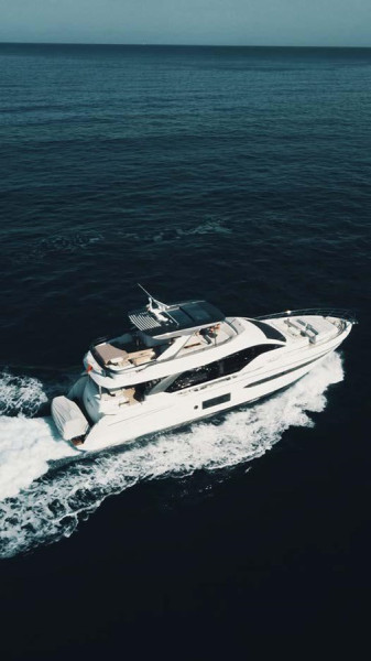 78 FLY 2023 78' 9" AZIMUT YACHTS