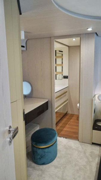 78 FLY 2023 78' 9" AZIMUT YACHTS