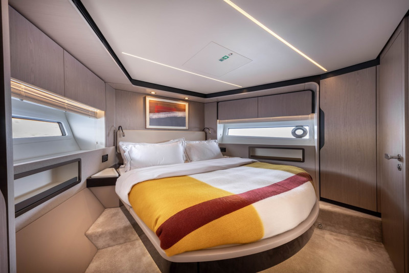 AZIMUT 72 FLY 2023 74' 3" AZIMUT YACHTS