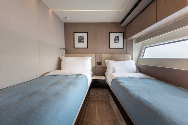 AZIMUT 72 FLY 2023 74' 3" AZIMUT YACHTS