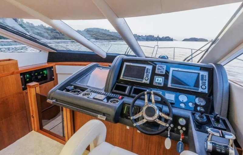 SUNSEEKER MANHATTAN 63 2012 SUNSEEKER