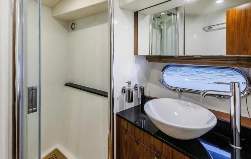 SUNSEEKER MANHATTAN 63 2012 SUNSEEKER