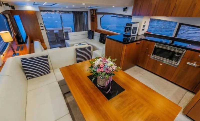 SUNSEEKER MANHATTAN 63 2012 SUNSEEKER