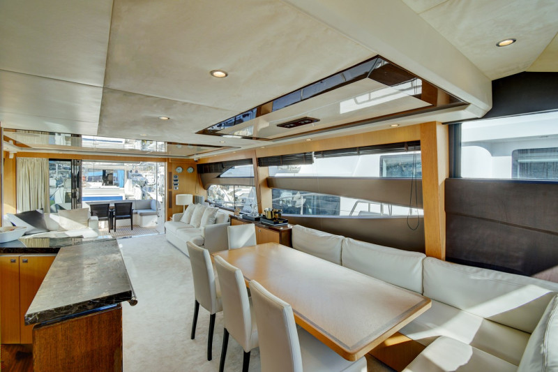 2014 72' 0" PRINCESS YACHTS