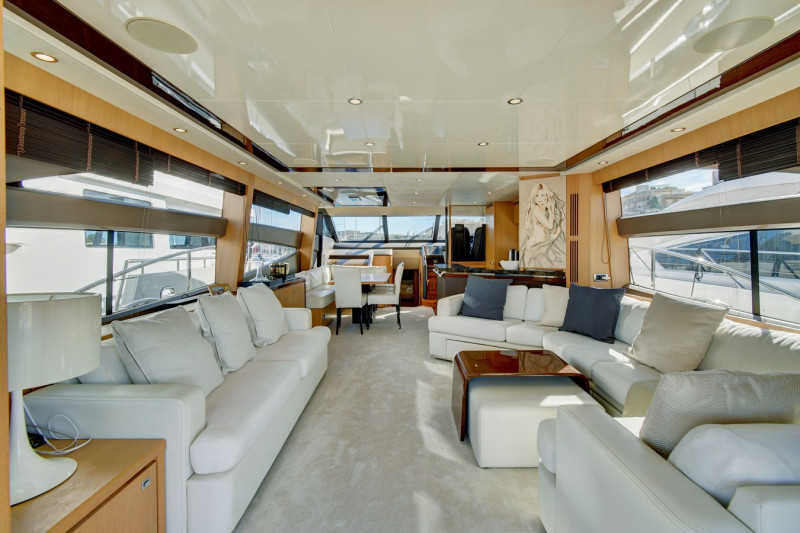 2014 72' 0" PRINCESS YACHTS