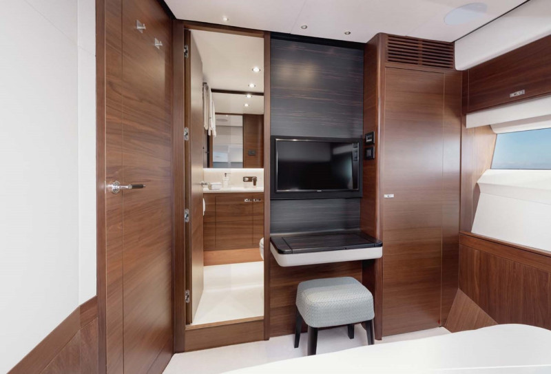 2019 80' 2" PRINCESS YACHTS