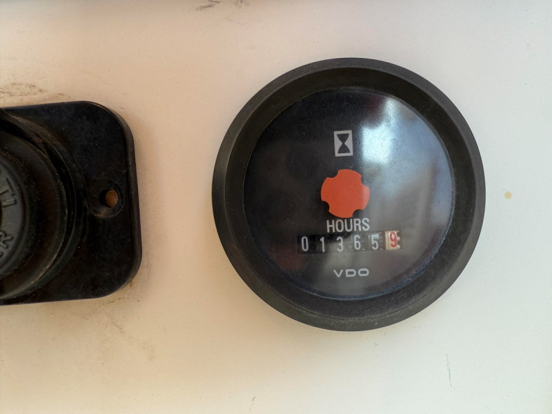 2005 42' 0" BENETEAU