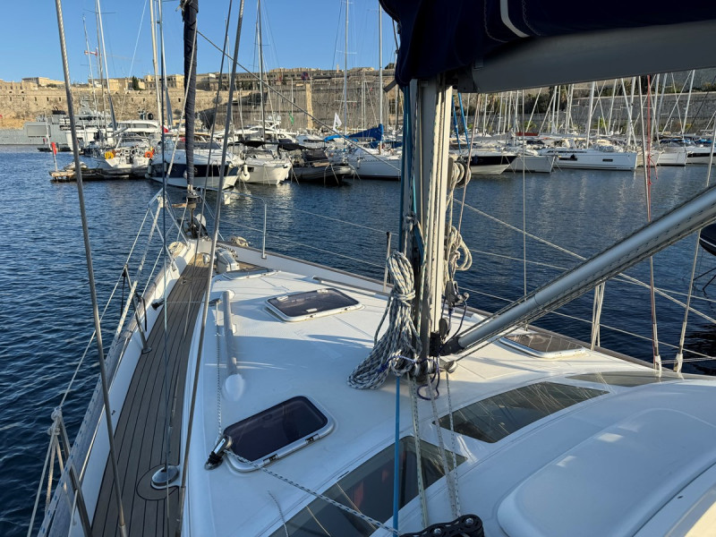 2005 42' 0" BENETEAU