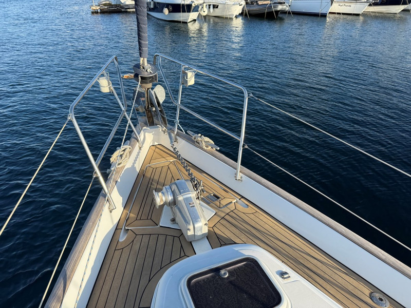 2005 42' 0" BENETEAU