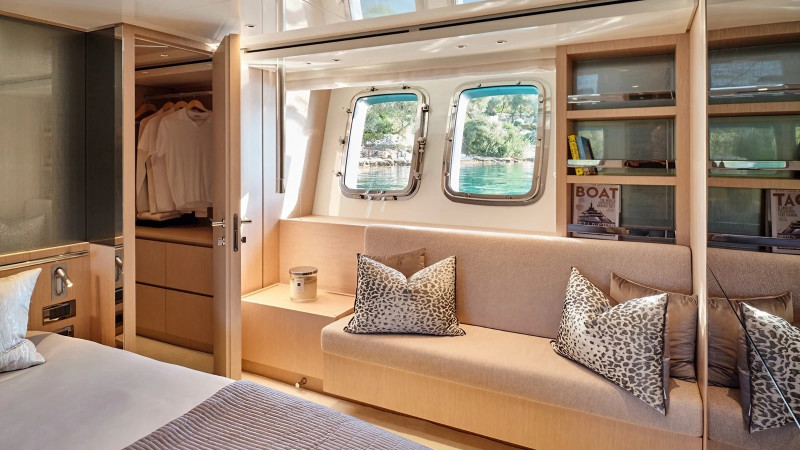 2021 77' 11" SANLORENZO YACHTS