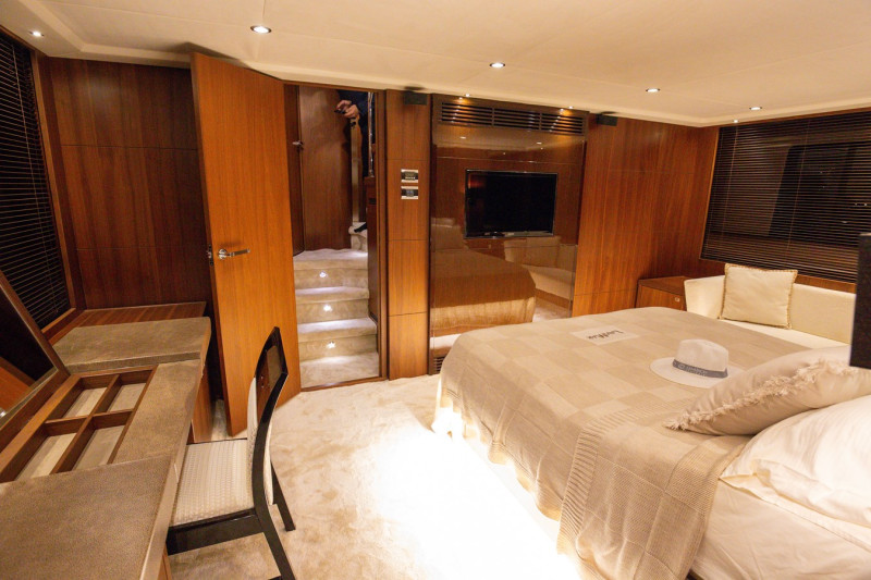 2012 PRINCESS YACHTS