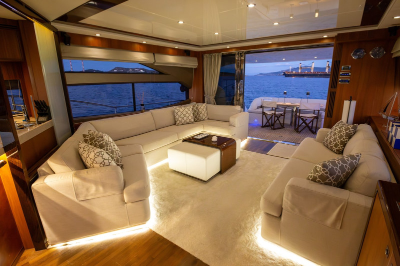 2012 PRINCESS YACHTS