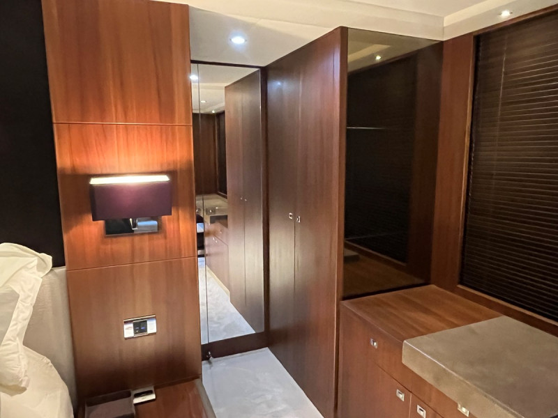 2012 PRINCESS YACHTS