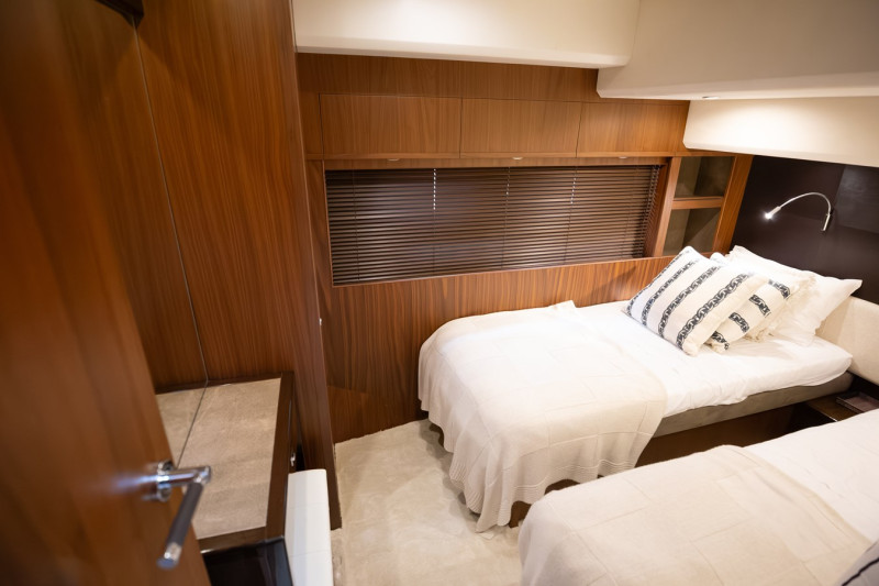 2012 PRINCESS YACHTS