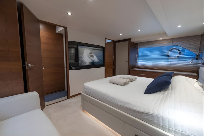2019 PRINCESS YACHTS
