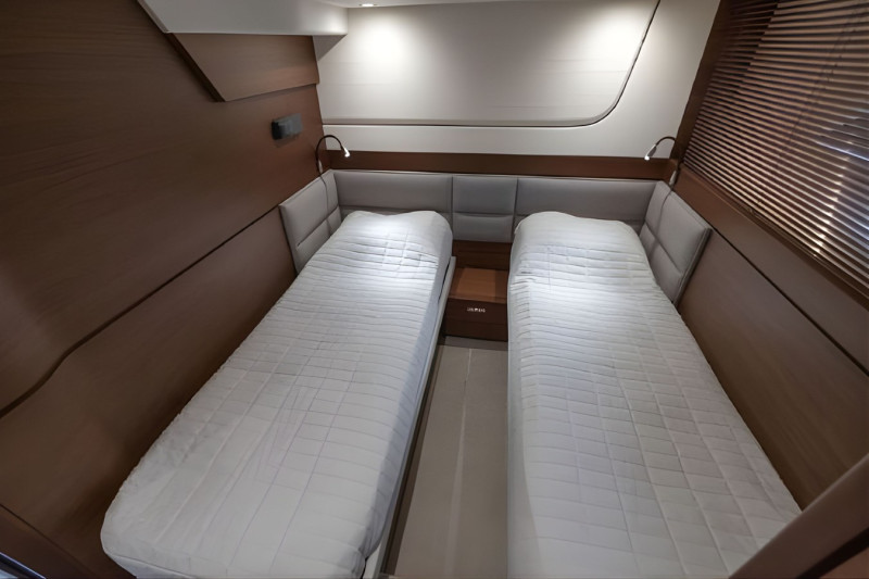 2019 PRINCESS YACHTS